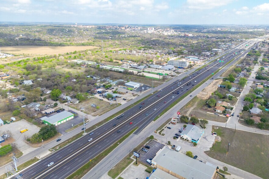 More Photos Of 1710 I-35 South Frontage Rd, San Marcos Land For Sale
