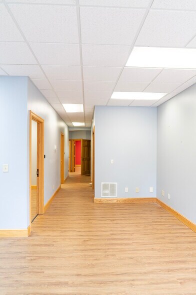 More Photos Of 2390 N Forest Rd, Getzville Loft Creative Space For Lease