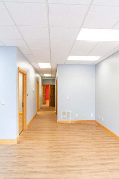 More Photos Of 2390 N Forest Rd, Getzville Loft Creative Space For Lease