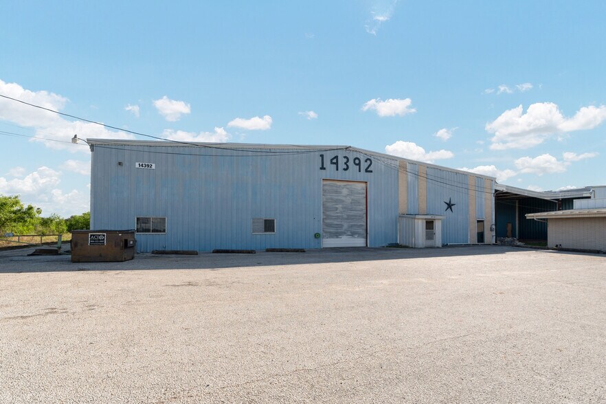More Photos Of 14392 W Expressway 83, Harlingen Industrial For Sale