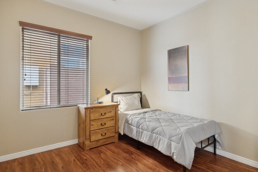 More Photos Of 2123 W Maya Way, Phoenix Healthcare For Sale