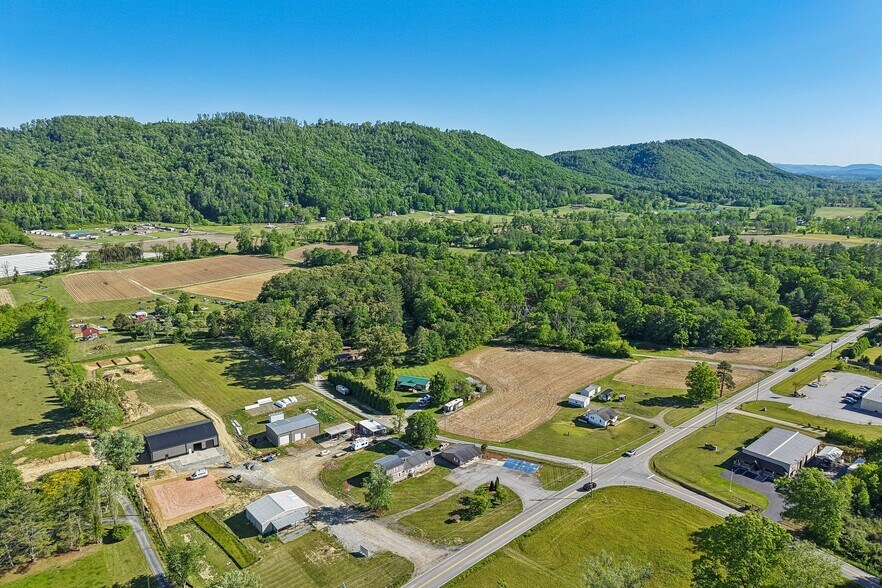More Photos Of 1448 Cane Creek Rd, Fletcher Specialty For Sale