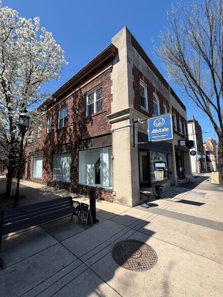 Primary Photo Of 423 York Rd, Jenkintown Storefront Retail Residential For Lease
