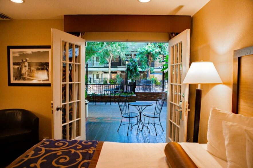 More Photos Of 1700 Fox Farm Rd, Great Falls Hotel For Sale