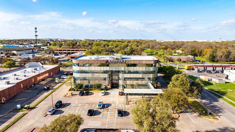 More Photos Of 3200 W Pleasant Run Rd, Lancaster General Retail For Lease