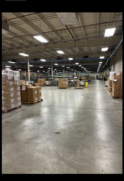 More Photos Of 719 Dunn Rd, Fayetteville Warehouse For Sale