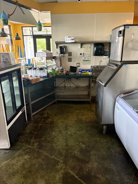 More Photos Of 1066 41st Ave, Capitola Apartments For Sale