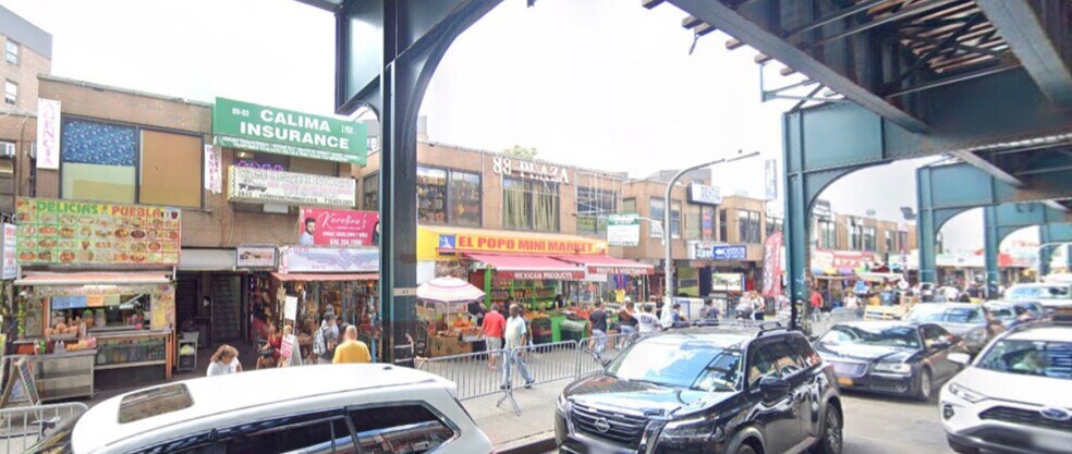 More Photos Of 88-22 Roosevelt Ave, Jackson Heights Storefront Retail Office For Lease