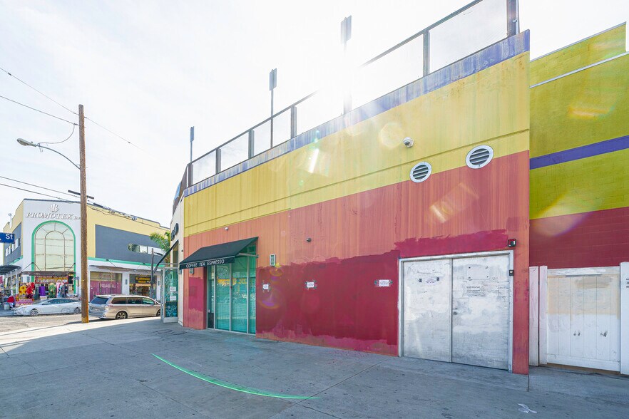 More Photos Of 921 Crocker St, Los Angeles Storefront Retail Office For Sale