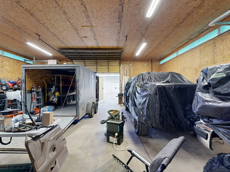 More Photos Of 2505 Avonia Rd, Fairview Industrial For Sale