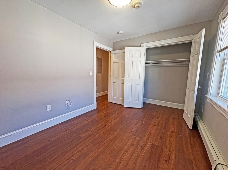 More Photos Of 2 Coburn St, Framingham Apartments For Sale
