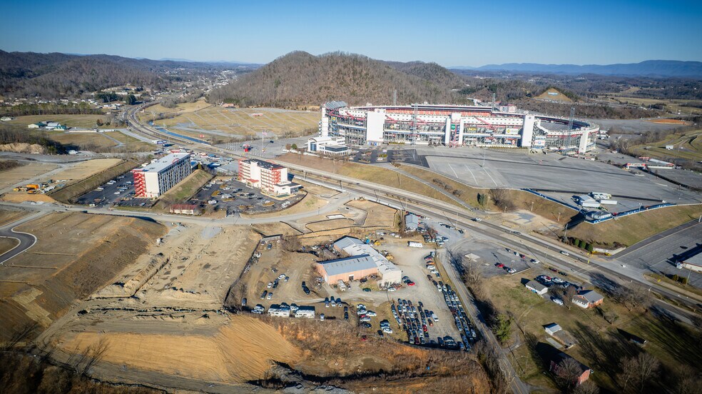 More Photos Of 116 Old Thomas Bridge Rd, Bluff City Warehouse For Sale