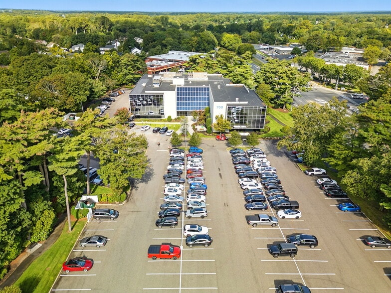 More Photos Of 700 Veterans Memorial Hwy, Hauppauge Unknown For Lease