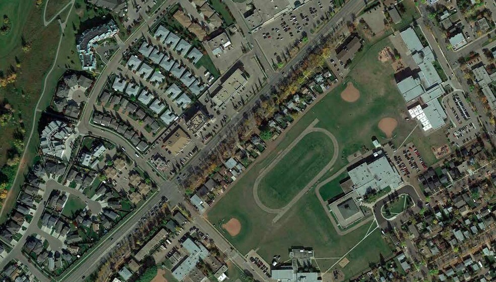 More Photos Of 9940 99th Ave, Fort Saskatchewan Office For Sale