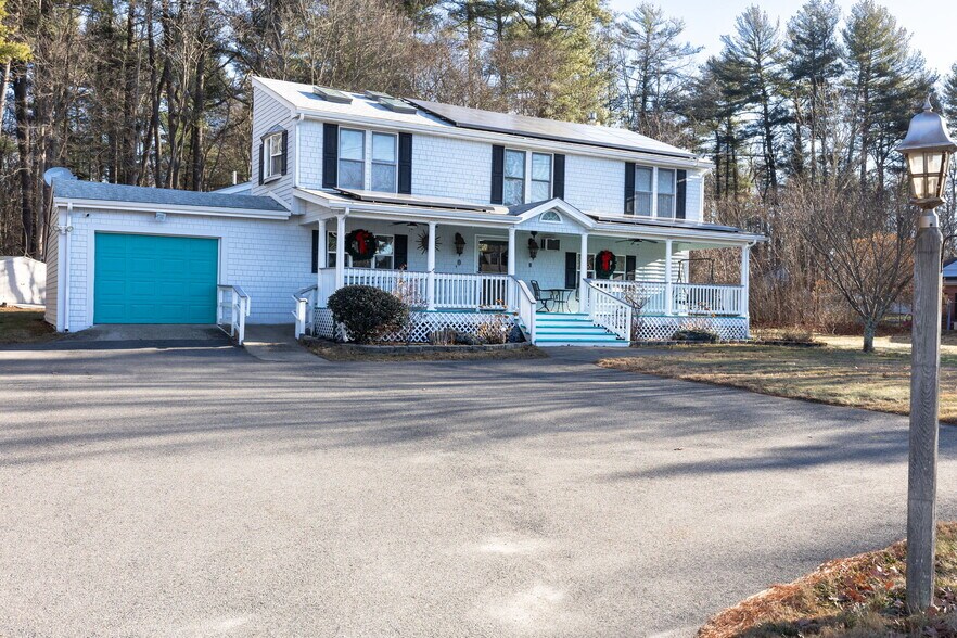 More Photos Of 860 Washington St, South Easton General Retail For Sale