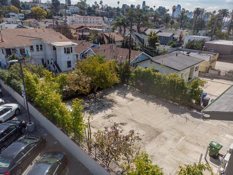 More Photos Of 1140 Lemoyne St, Los Angeles Apartments For Sale