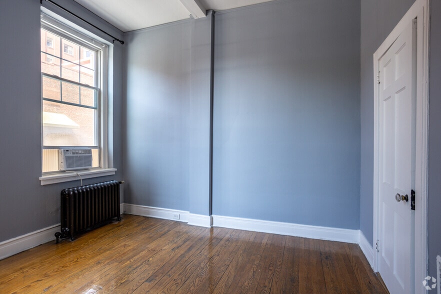 More Photos Of 508 N Tryon St N, Charlotte Apartments For Sale