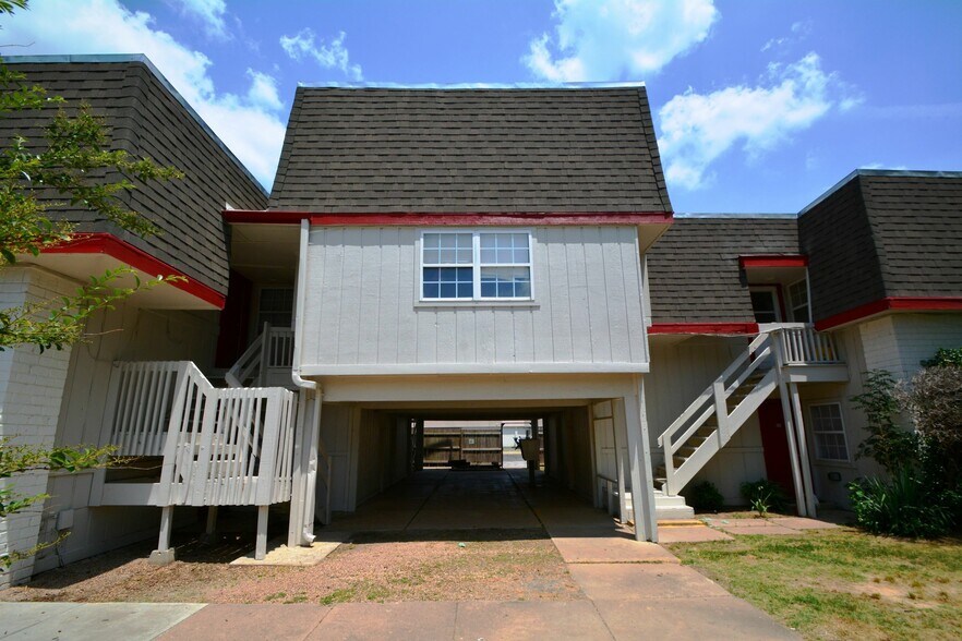 More Photos Of 3218 S 93rd East Ave, Tulsa Apartments For Sale