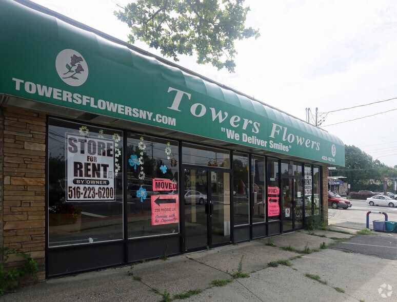 More Photos Of 185-191 Higbie Ln, West Islip Storefront For Sale