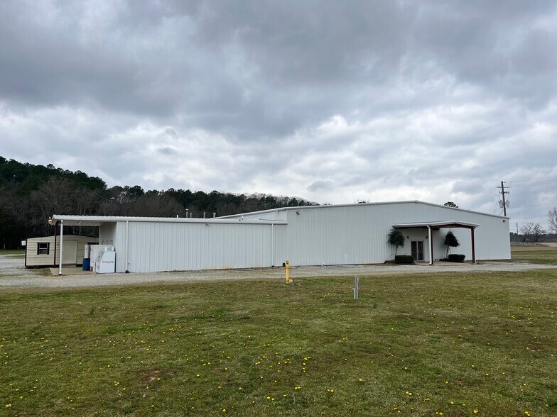 More Photos Of 30 Champion Ln, Lincoln Flex For Lease