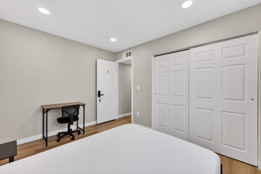 More Photos Of 5038 N 18th Ave, Phoenix Multifamily For Sale