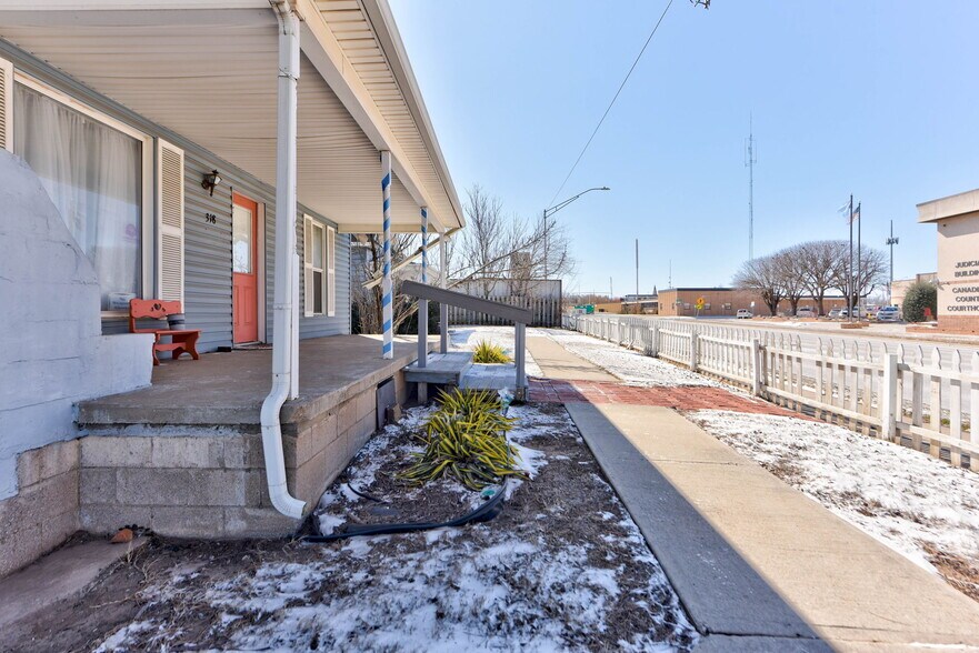 More Photos Of , El Reno Office For Sale