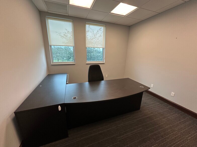 More Photos Of 8230 210th St S, Boca Raton Office For Lease