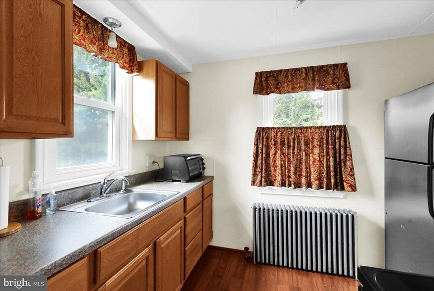 More Photos Of 325 E Lancaster Ave, Reading Office Residential For Sale