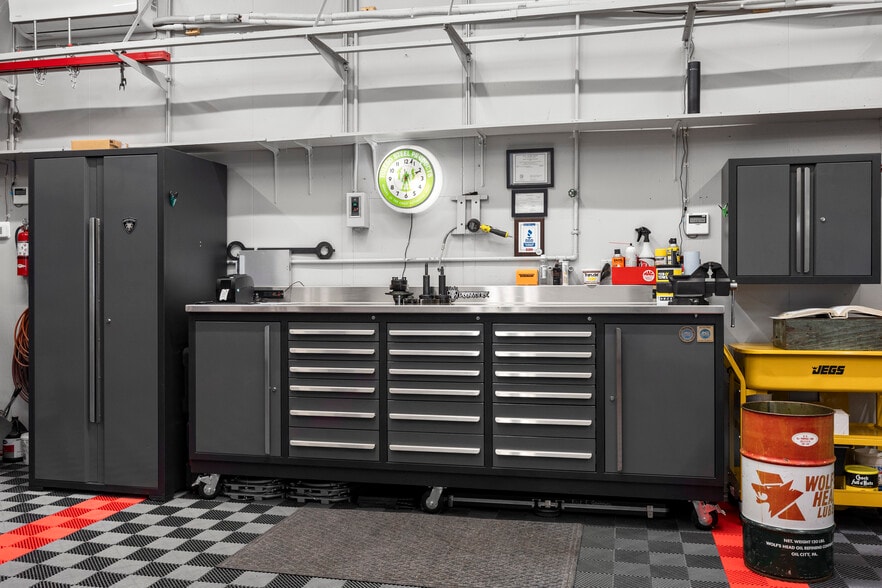 More Photos Of 1033 Cleveland Rd, Sandusky Auto Dealership For Sale