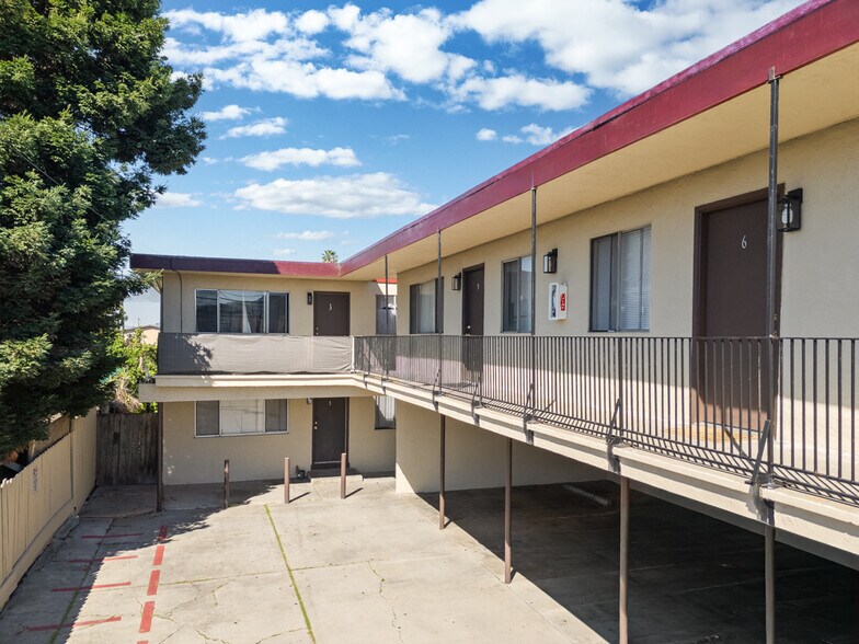 More Photos Of 1937 Powell St, San Pablo Apartments For Sale