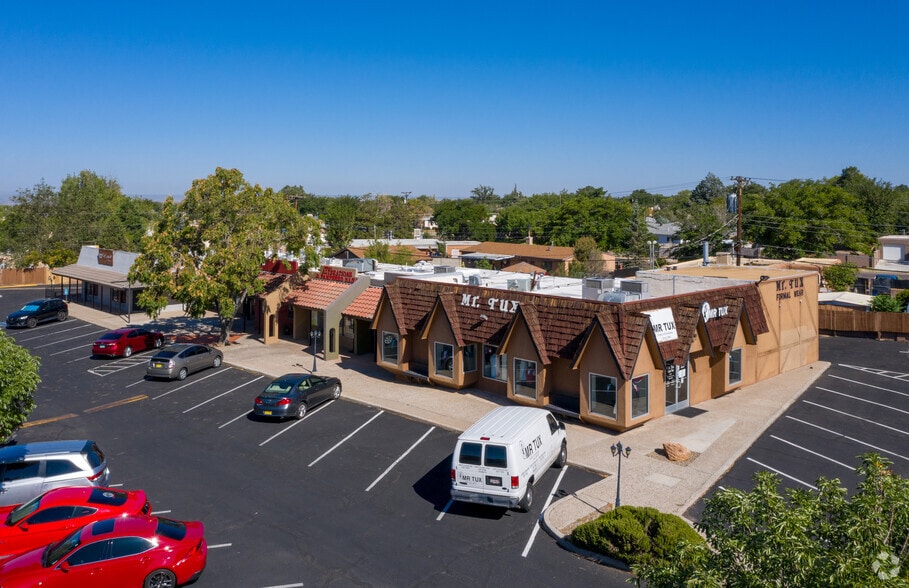 More Photos Of 3107 Eubank Blvd, Albuquerque Unknown For Lease