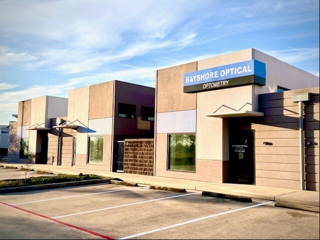 Primary Photo Of 5150 Crenshaw Rd, Pasadena Medical For Sale