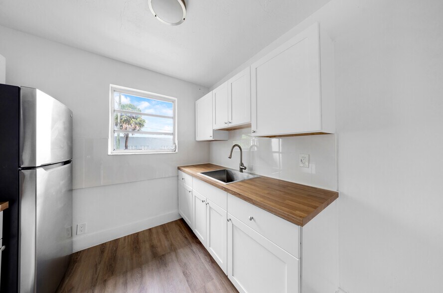 More Photos Of 2629 NW 17th Ave, Miami Apartments For Sale