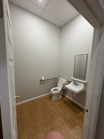 More Photos Of 1211-1247 Kingsway Rd, Brandon Unknown For Lease