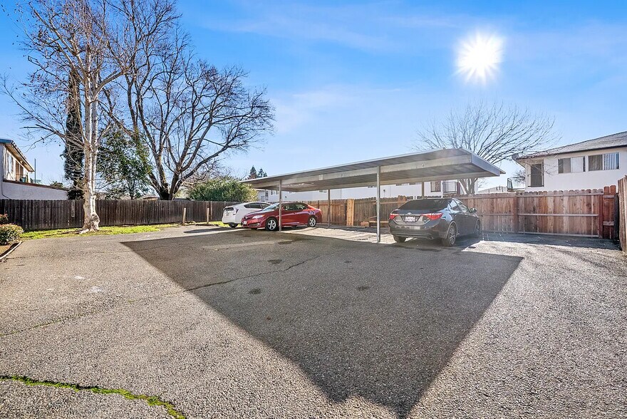More Photos Of 1140 Melton Dr, Yuba City Multifamily For Sale
