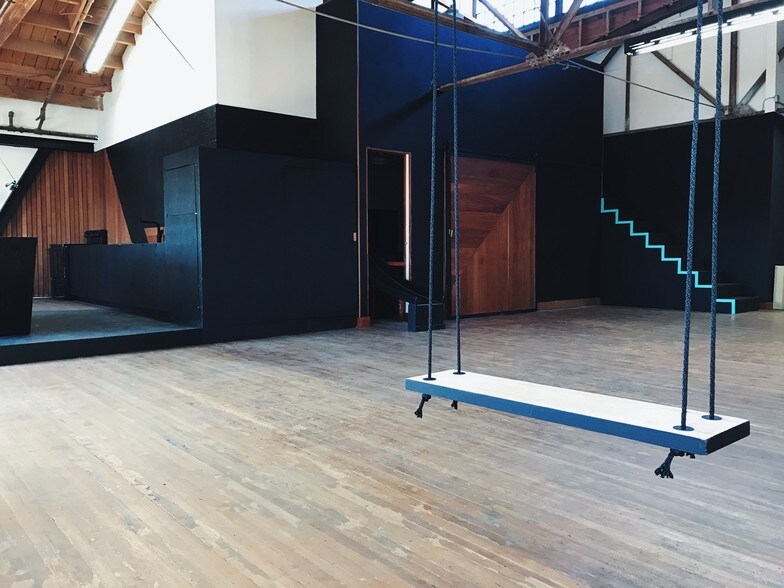 More Photos Of 314 W 58th St, Los Angeles Warehouse For Sale