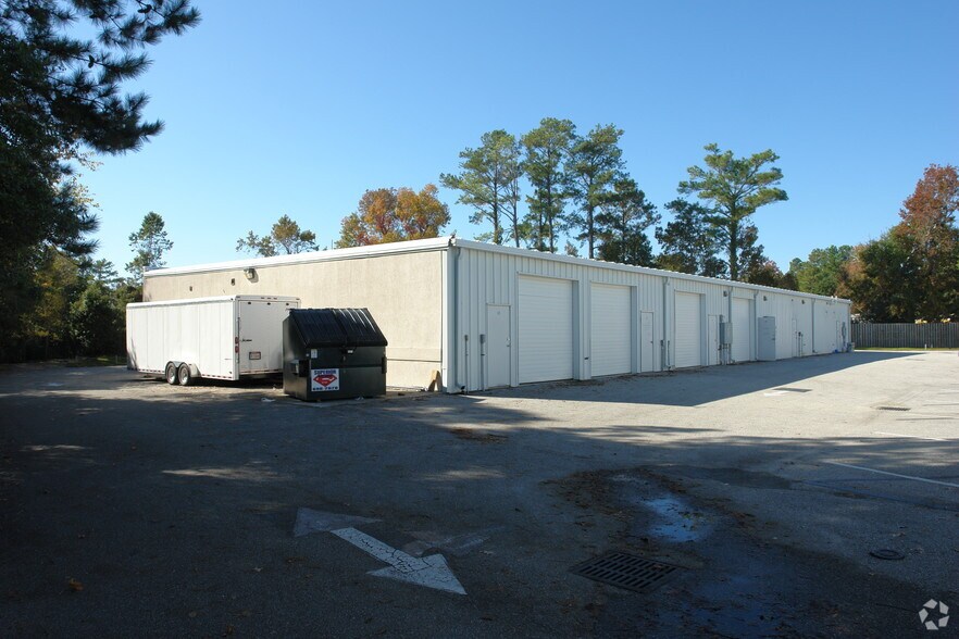More Photos Of 5202 Carolina Beach Rd, Wilmington Light Distribution For Lease