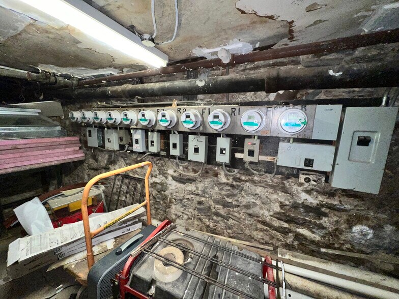 More Photos Of 209 Franklin Ave, Mount Vernon Apartments For Sale
