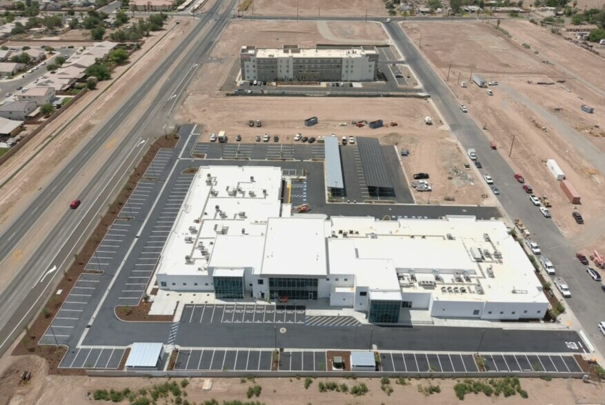 More Photos Of 1500 N Imperial Ave, Imperial Unknown For Lease