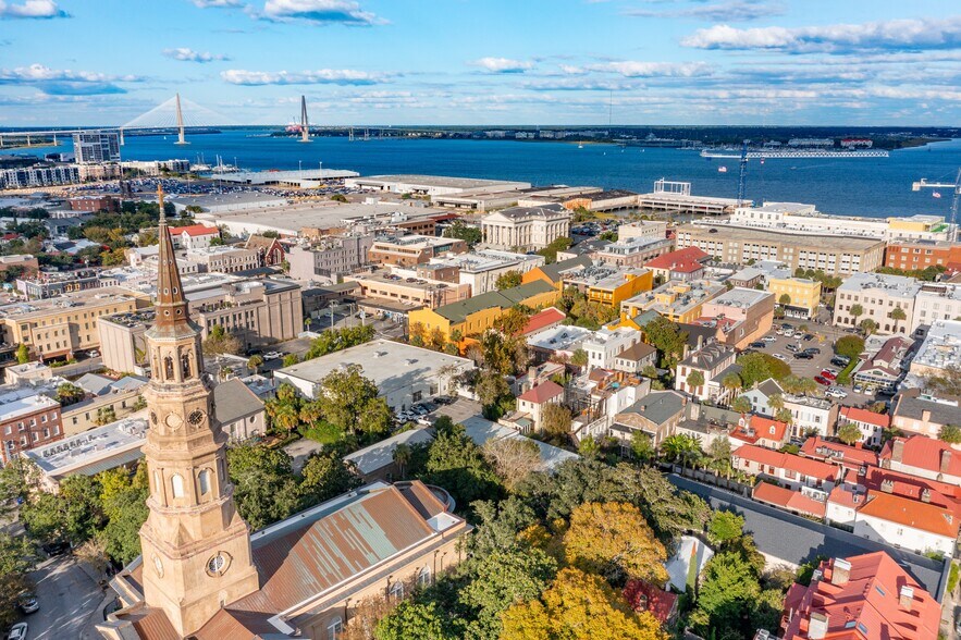 More Photos Of 46 State St, Charleston Office Residential For Lease