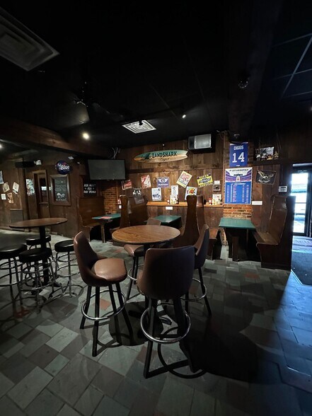 More Photos Of 4414 Bailey Ave, Buffalo Restaurant For Sale