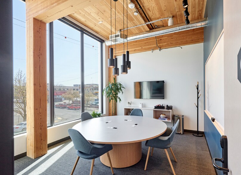 More Photos Of 555 SE Martin Luther King Jr Blvd, Portland Loft Creative Space For Lease