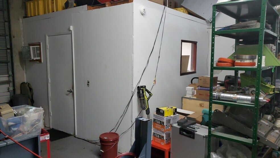 More Photos Of 1901 SW 100th Ter, Miramar Warehouse For Lease