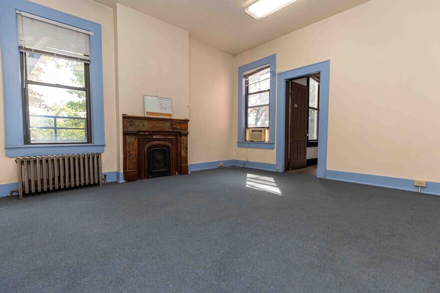 More Photos Of 2951 Sidney Ave, Cincinnati Office For Sale