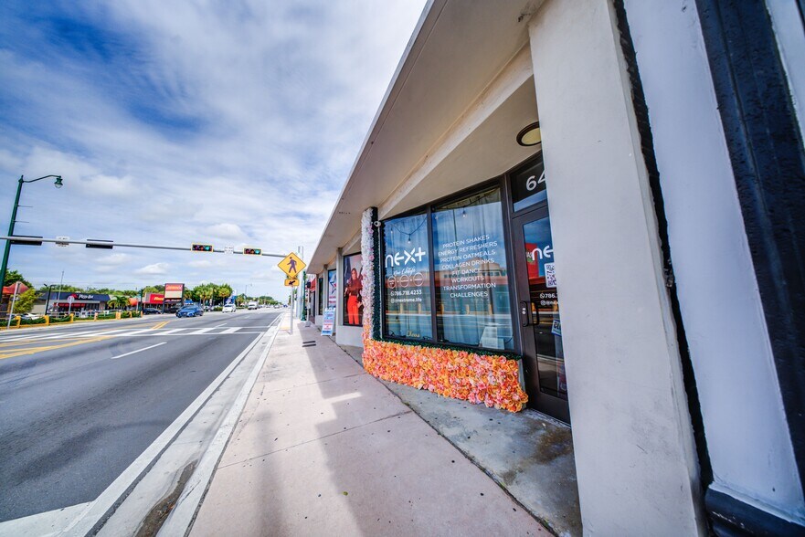 More Photos Of 6471 SW 8th St, West Miami General Retail For Sale