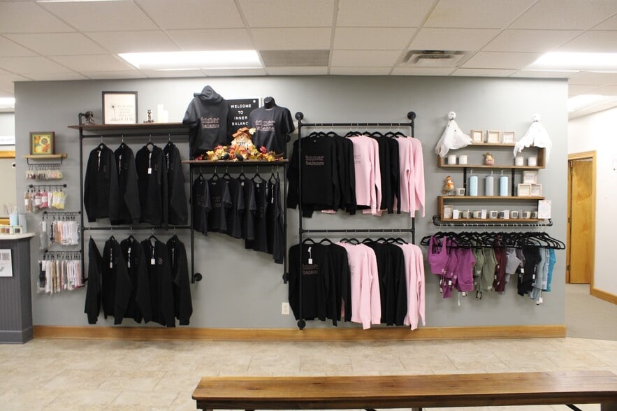 More Photos Of 660 Patrick Pl, Brownsburg Office For Sale