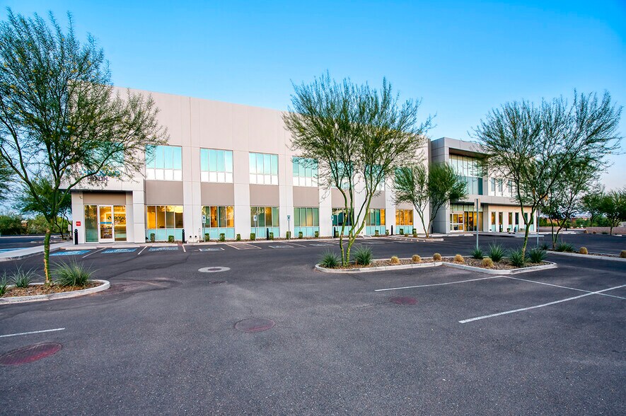 More Photos Of 9000 W Thunderbird Rd, Peoria Medical For Lease