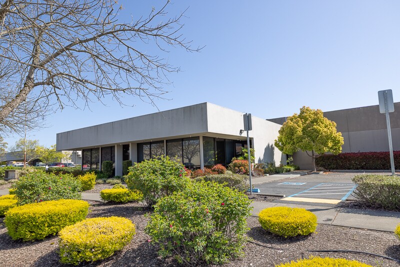 Primary Photo Of 1234 Apollo Way, Santa Rosa Warehouse For Lease