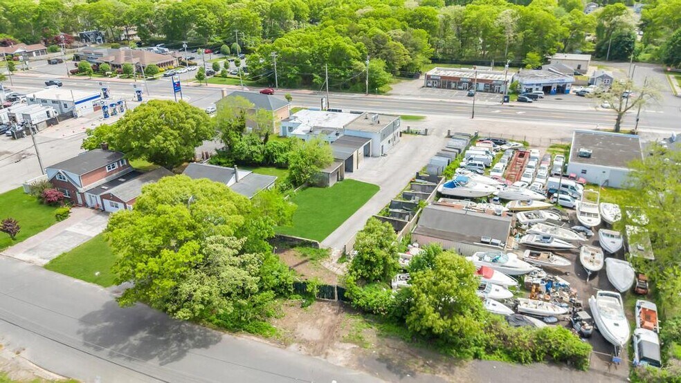 More Photos Of 1189 Montauk Hwy, Mastic Warehouse For Sale