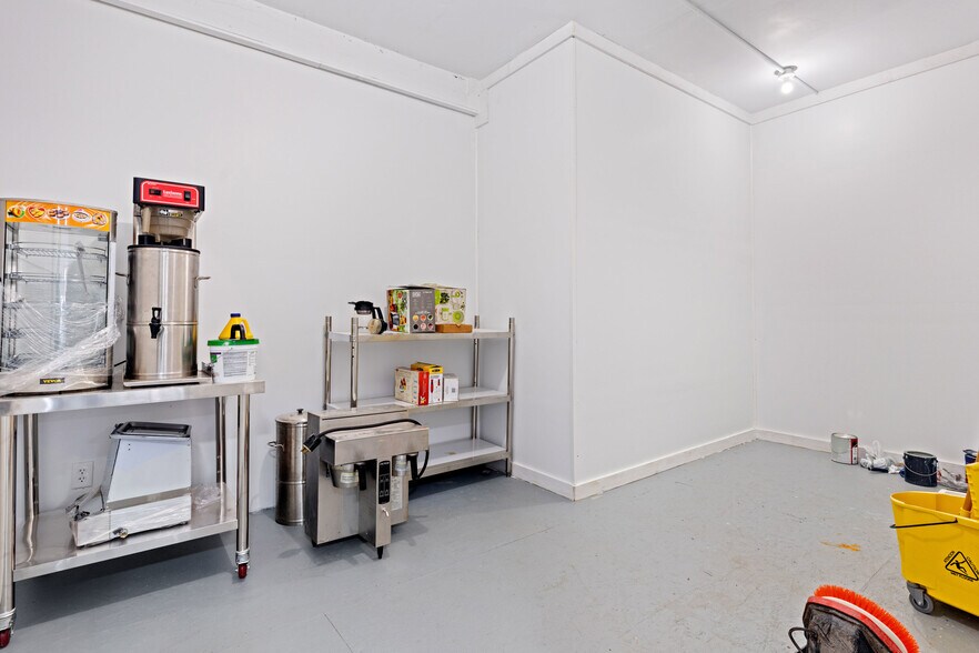 More Photos Of 3628 Brights Rd, Pittsville General Retail For Sale